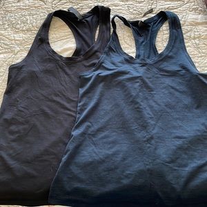 Vuori Tank Top